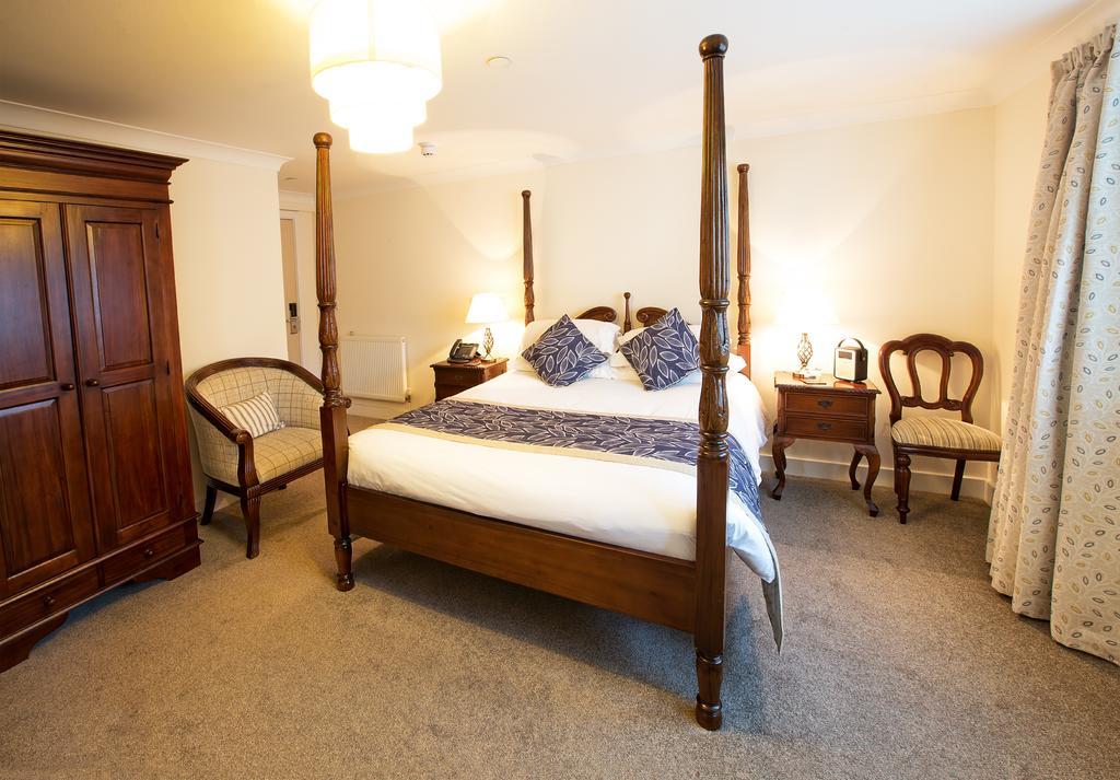 The Bishops Table Hotel Farnham  Zewnętrze zdjęcie